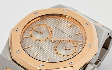 Audemars Piguet, Royal Oak, n° 440. Une montre en or et acier de taille medium,...