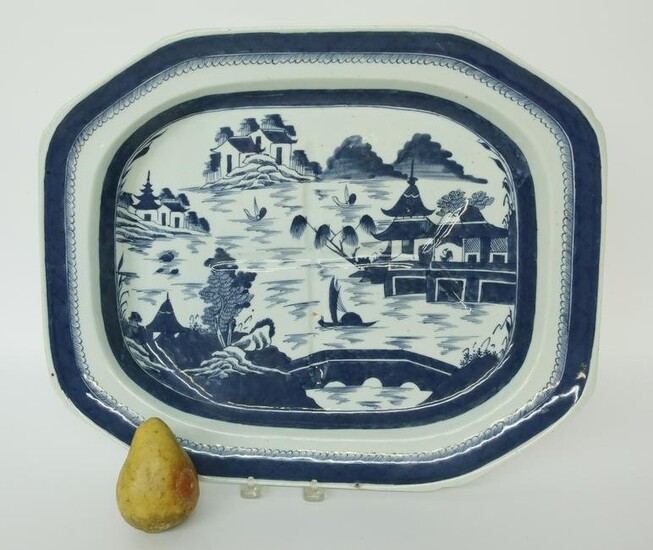 Canton Large Well and Tree Platter, 19th Century