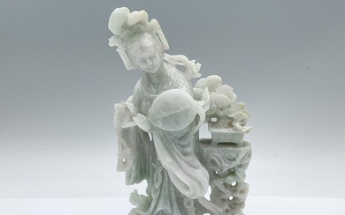 Chinese Jade Guanyin Figurine