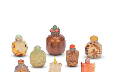 EIGHT AGATE SNUFF BOTTLES 19th/20th century