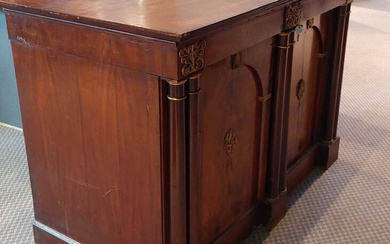Empire-style sideboard/dresser with bronze inserts Second half of the 19th century. Empire style. Mahogany, birch veneer, bronze inlays. Height 93.5 cm, length 139.5 cm, width 70 cm