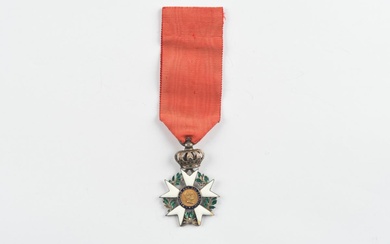 France Ordre de la Légion d'honneur. Étoile de Chevalier, 3è type. Argent, émail (éclats, cheveux,...