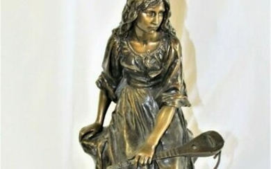 Lady bronze with mandolin original signed