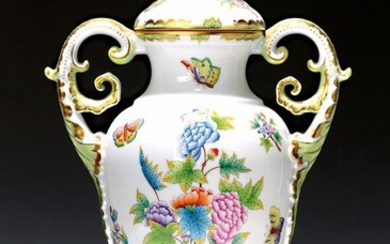 Large double handle vase with cover, Herend, Viktoria,...