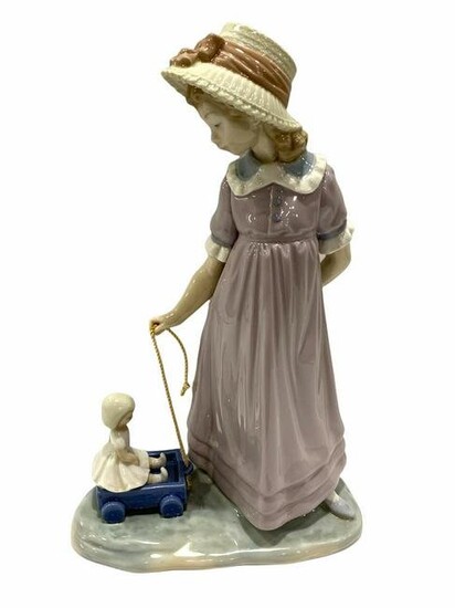 Lladro #5044 Girl with Toy Wagon Porcelain Figurines