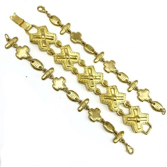 Lot of 6 Costume Jewelry Gold Tone Bracelets