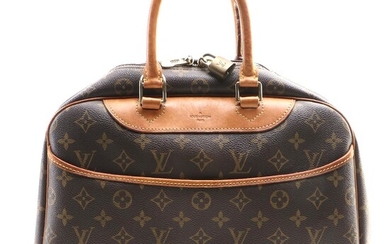Louis Vuitton Deauville Travel Bag in Monogram Canvas and Vachetta Leather