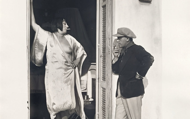 Man Ray: "Kiki et man. Mise en scène: la prostitution" (ca 1925)