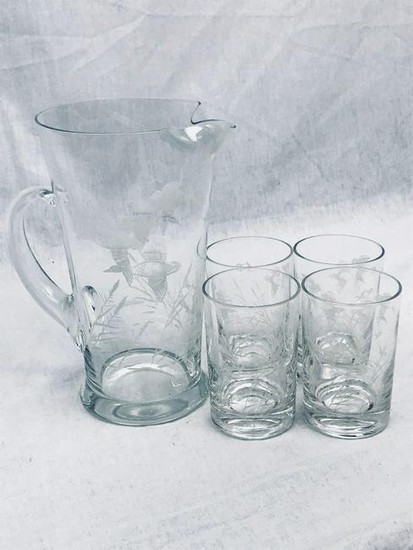 Mid-Century Modern Etched Flying Ducks Cocktail