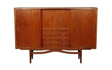 Mid Century Teak sideboard with Middle bar, 4 drawers