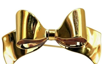 Ribbon Crest 3D Gold Bow Ribbon Pin 14 Karat