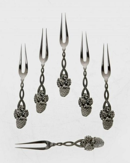 SET OF 6 TIFFANY STERLING SILVER STRAWBERRY FORKS