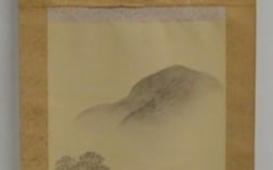 VINTAGE JAPANESE SCROLL PAINTING SIGNED