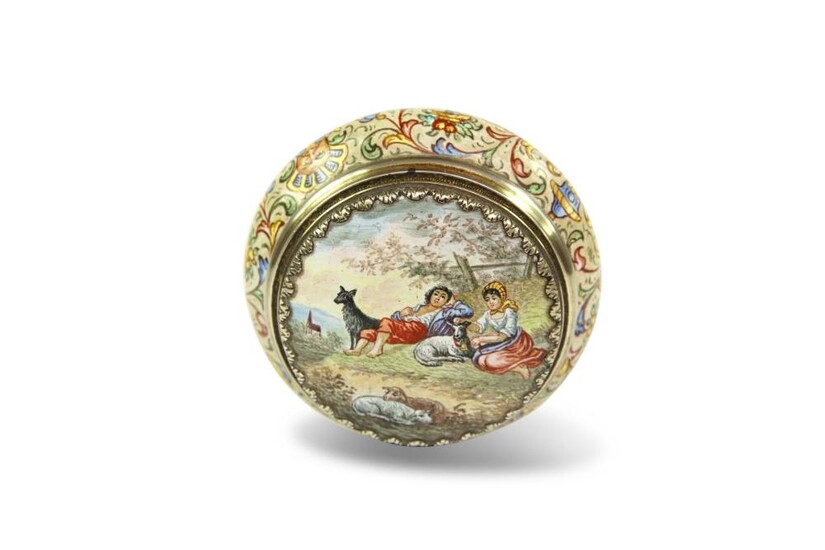 Viennese and Silver Gilt Snuff Box