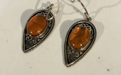 Vintage BOMA Southwestern 925 Sterling Silver amber earrings