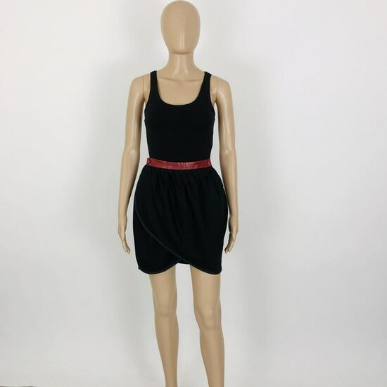 Vintage Women's Black Short Designer Skirt US 4