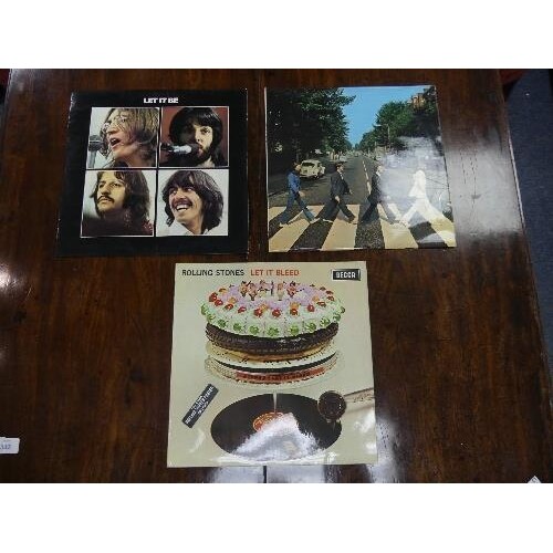 Vinyl Records; The Beatles 'Abbey Road', PCS 7088, with misa...