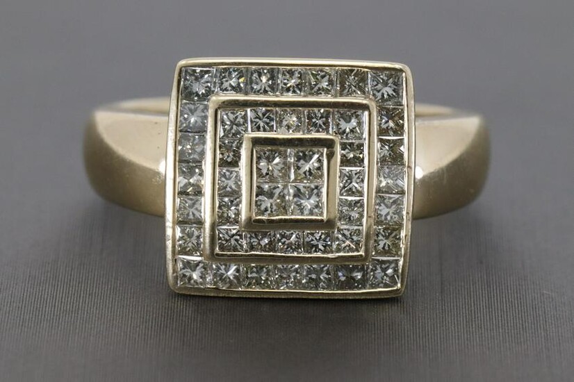 14KT Men's Diamond Ring