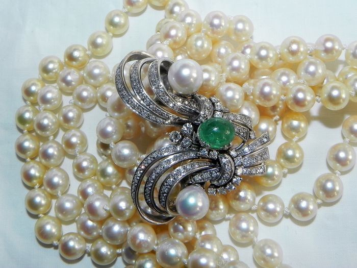 18 kt. Gold - Antique pearl necklace with emerald and diamonds 750 gold - 4.00 ct Emerald - Diamond
