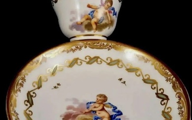 18TH C ROYAL VIENNA CUP AND SAUCER