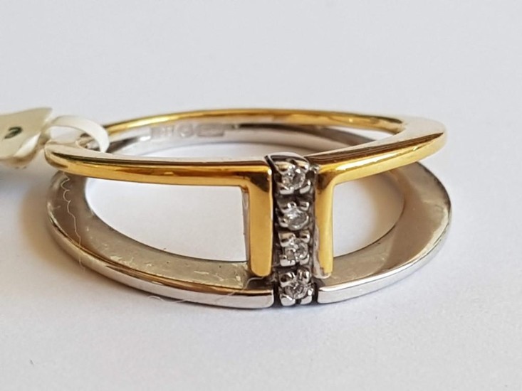 18ct Gold and Diamond Ring: Two-Tone Gold (750) with Divider...
