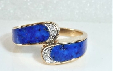 14 kt. Gold - Creative design ring 3.2 ct. Lapis lazuli + 0.02 ct. diamonds