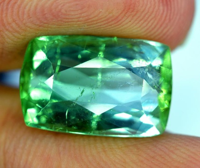 7.50 carats Natural Green Color Tourmaline Gemstone