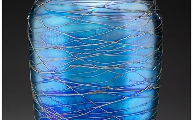79085: Tall Durand Threaded Blue Iridescent Glass Vase
