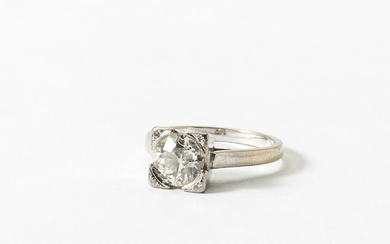 A 14 carat white gold and diamond ring
