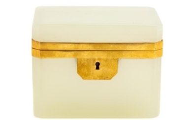 A French Apple Opaline Covered Box