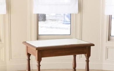Table desserte rectangulaire en bois reliée par un…
