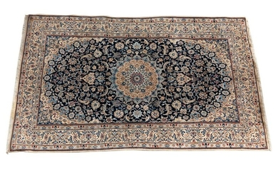 4' x 7' Persian Oriental Rug