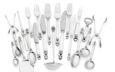Johan Rohde: “Acorn”/“Kongemønster”. Sterling silver cutlery. (111)