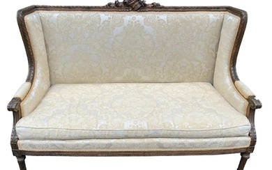 A 19TH CENTURY FRENCH LOUIS XVI DESIGN CARVED GILTWOOD...