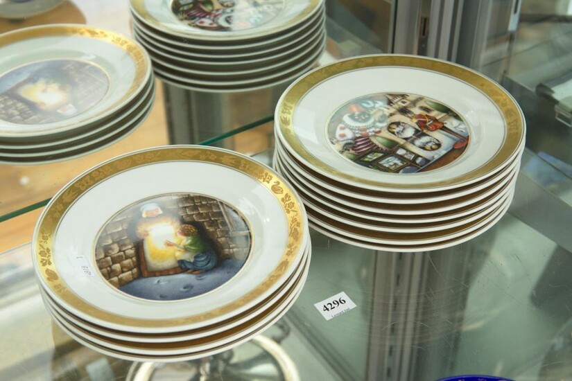 A GROUP OF ELEVEN HANS CHRISTIAN ANDERSEN PLATES BY ROYAL COPENHAGEN