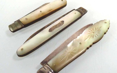 A Victorian silver and mother of pearl fruit knife, maker...