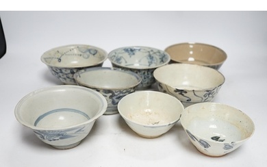 A group of eight Chinese Ming blue and white bowls, 16th/17t...