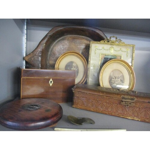 A late 19th/early 20th century leather glove box with gold c...