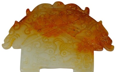 ANTIQUE CHINESE FOO DOGS CARVED JADE PEI PENDANT