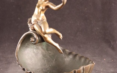 Art Nouveau - Sculpture, Coupe met naakte nimf - 18 cm - Bronze