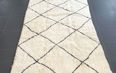 Berber - Carpet - 270 cm - 160 cm