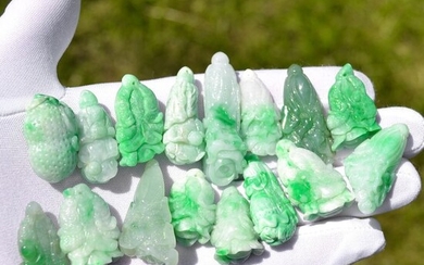 Carving (16) - Natural Jadeite (Type A) - Certified - China - 21st century
