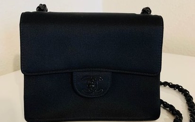 Chanel - so black mini timeless Shoulder bag