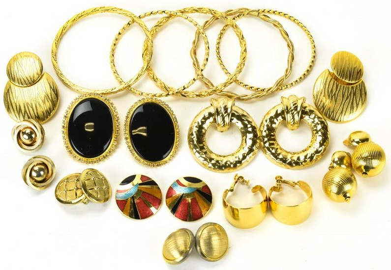 Collection Gold Tone Costume Jewelry