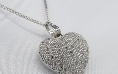 DIAMOND HEART necklace.