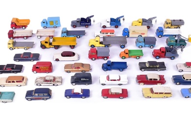 DIECAST - COLLECTION OF VINTAGE DINKY & CORGI TOYS