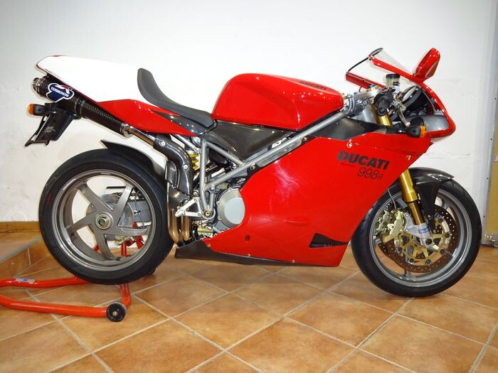 Ducati - 998R - Nr.684/700 - 2002