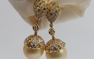 Earrings - 18 kt. Yellow gold - 1.32 tw. Diamond (Natural) - Pearl