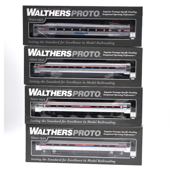 Four Walthers Proto HO gauge model railway Amtrak coaches