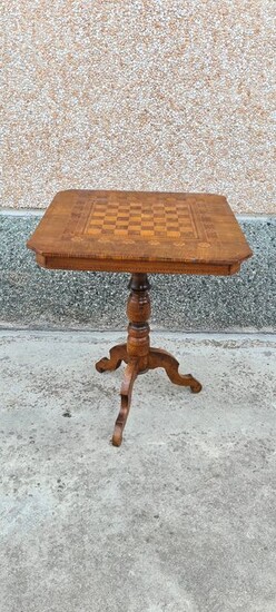 Games table, Chess - Walnut, Bois de Rose - Early 20th century